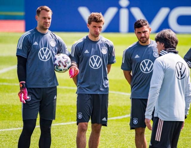 1624783323045041650.jpeg E4zuruwXMAIbdUm.jpeg